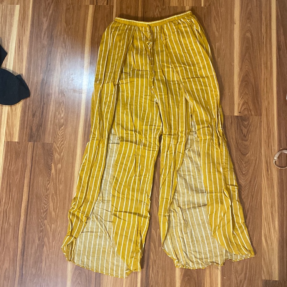 ESSUE - Pants